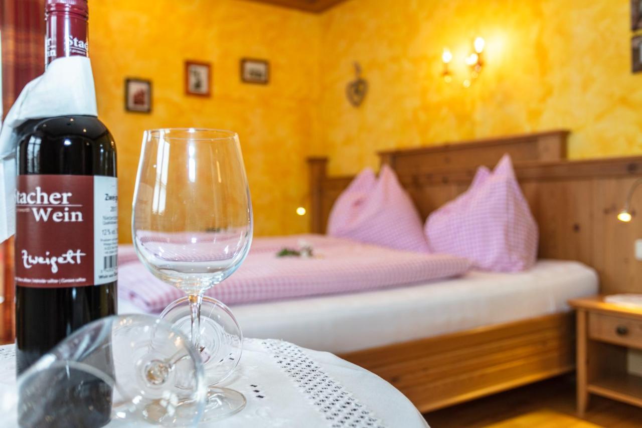 Hotel-Pension Lackenbauer バート・ホーフガシュタイン エクステリア 写真
