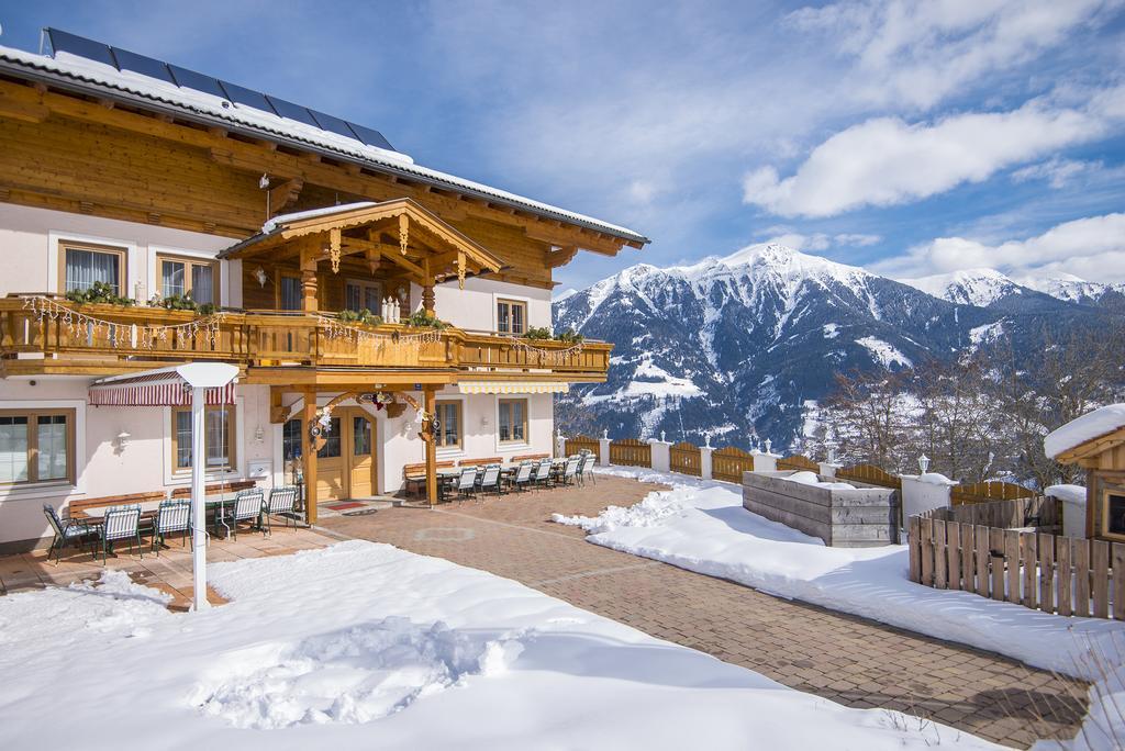 Hotel-Pension Lackenbauer バート・ホーフガシュタイン エクステリア 写真